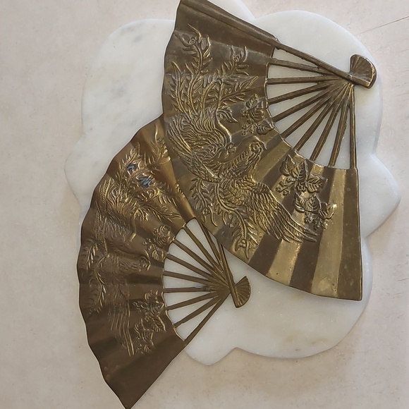 SET of 2 Vintage brass fans for wall - Picture 1 of 7